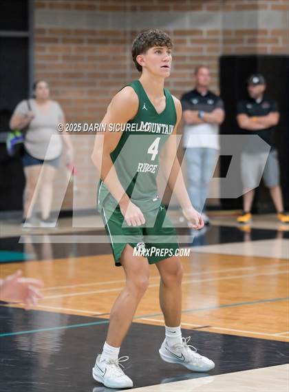 Thumbnail 1 in Mountain Ridge vs Highland (AIA 6A Round 1 Playoff) photogallery.