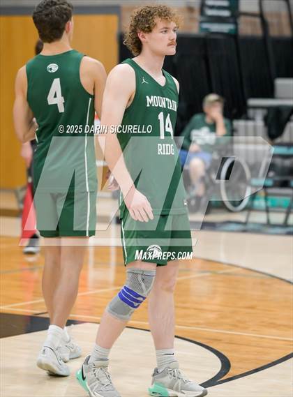 Thumbnail 2 in Mountain Ridge vs Highland (AIA 6A Round 1 Playoff) photogallery.