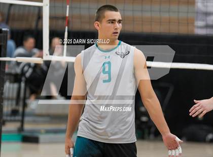 Thumbnail 1 in Mountain Ridge vs Highland (AIA 6A Round 1 Playoff) photogallery.
