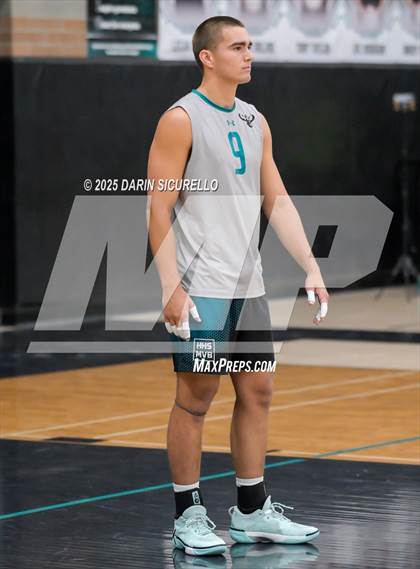Thumbnail 1 in Mountain Ridge vs Highland (AIA 6A Round 1 Playoff) photogallery.