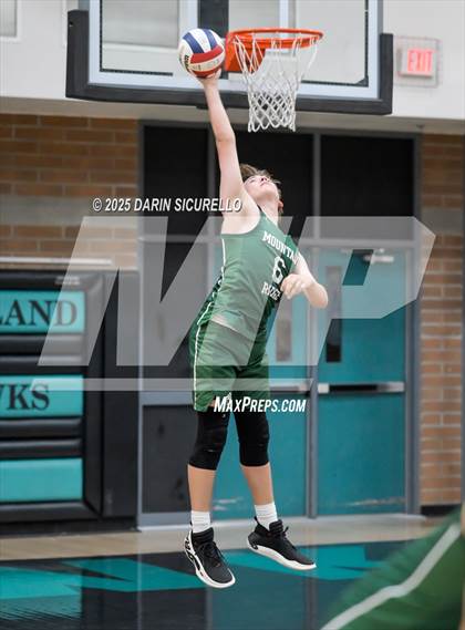 Thumbnail 2 in Mountain Ridge vs Highland (AIA 6A Round 1 Playoff) photogallery.