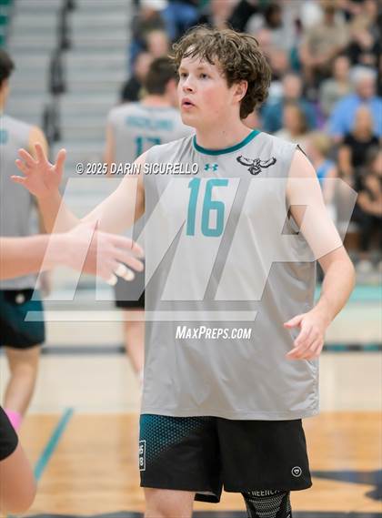 Thumbnail 3 in Mountain Ridge vs Highland (AIA 6A Round 1 Playoff) photogallery.