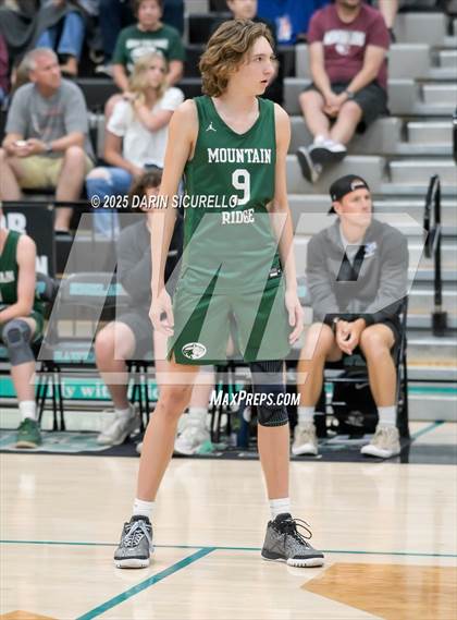 Thumbnail 1 in Mountain Ridge vs Highland (AIA 6A Round 1 Playoff) photogallery.
