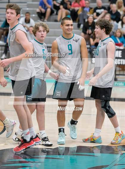 Thumbnail 2 in Mountain Ridge vs Highland (AIA 6A Round 1 Playoff) photogallery.