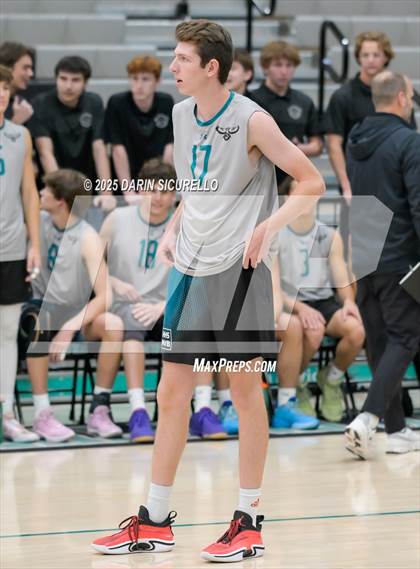 Thumbnail 1 in Mountain Ridge vs Highland (AIA 6A Round 1 Playoff) photogallery.