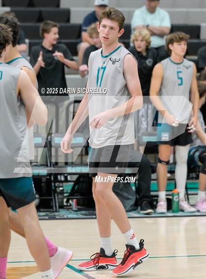 Thumbnail 1 in Mountain Ridge vs Highland (AIA 6A Round 1 Playoff) photogallery.