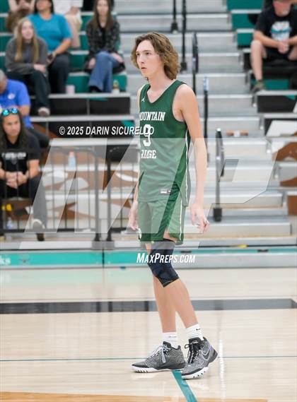 Thumbnail 2 in Mountain Ridge vs Highland (AIA 6A Round 1 Playoff) photogallery.