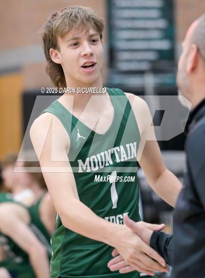 Thumbnail 2 in Mountain Ridge vs Highland (AIA 6A Round 1 Playoff) photogallery.