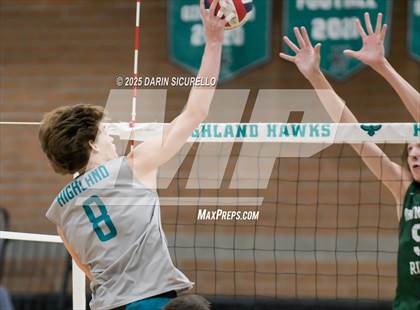 Thumbnail 2 in Mountain Ridge vs Highland (AIA 6A Round 1 Playoff) photogallery.
