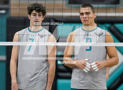 Thumbnail 1 in Mountain Ridge vs Highland (AIA 6A Round 1 Playoff) photogallery.
