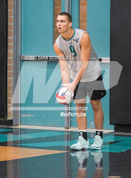 Thumbnail 1 in Mountain Ridge vs Highland (AIA 6A Round 1 Playoff) photogallery.