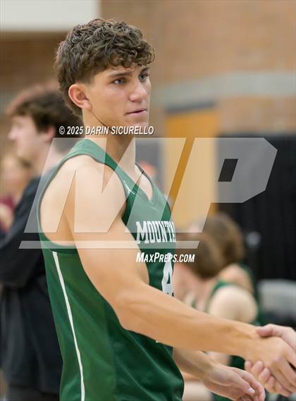 Thumbnail 3 in Mountain Ridge vs Highland (AIA 6A Round 1 Playoff) photogallery.