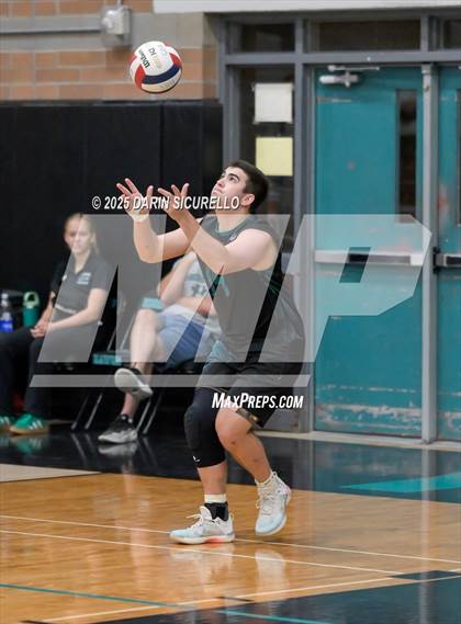 Thumbnail 1 in Mountain Ridge vs Highland (AIA 6A Round 1 Playoff) photogallery.