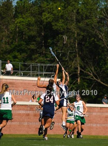 Thumbnail 2 in Farmingdale vs. Pittsford (NYSPHSAA Class A Semifinal) photogallery.