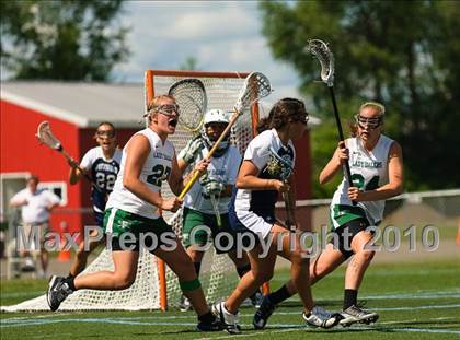 Thumbnail 1 in Farmingdale vs. Pittsford (NYSPHSAA Class A Semifinal) photogallery.