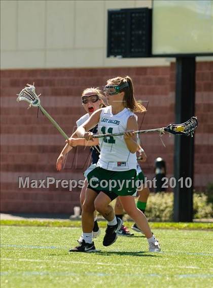 Thumbnail 1 in Farmingdale vs. Pittsford (NYSPHSAA Class A Semifinal) photogallery.