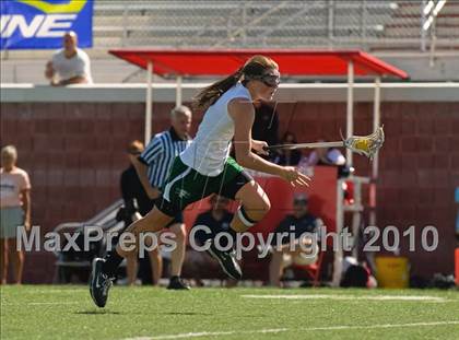 Thumbnail 3 in Farmingdale vs. Pittsford (NYSPHSAA Class A Semifinal) photogallery.