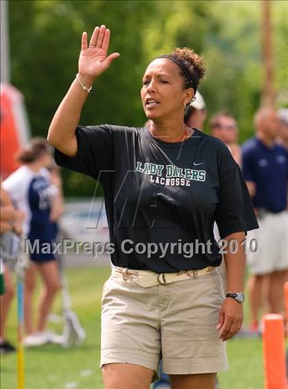 Thumbnail 2 in Farmingdale vs. Pittsford (NYSPHSAA Class A Semifinal) photogallery.