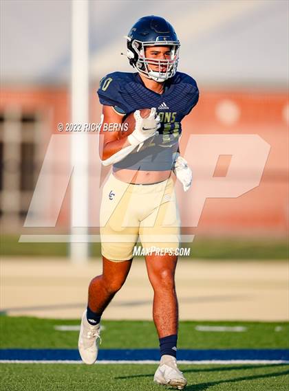 Thumbnail 2 in Lake Creek vs Bellaire photogallery.