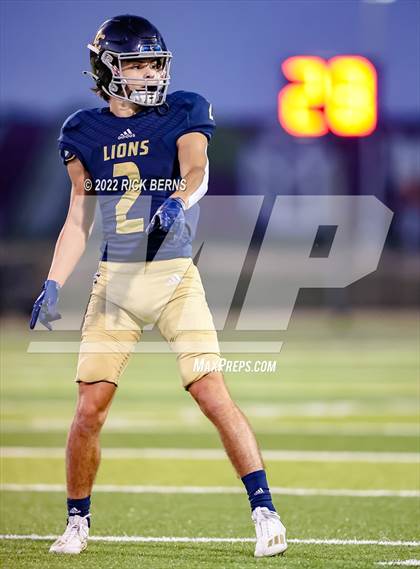 Thumbnail 1 in Lake Creek vs Bellaire photogallery.