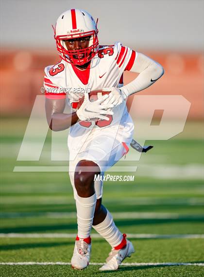 Thumbnail 2 in Lake Creek vs Bellaire photogallery.