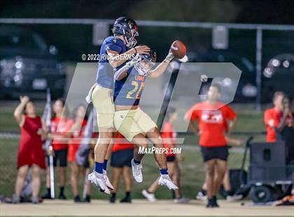 Thumbnail 1 in Lake Creek vs Bellaire photogallery.