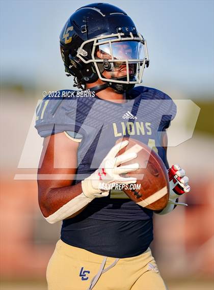 Thumbnail 2 in Lake Creek vs Bellaire photogallery.
