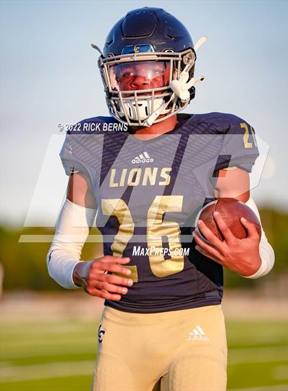 Thumbnail 1 in Lake Creek vs Bellaire photogallery.