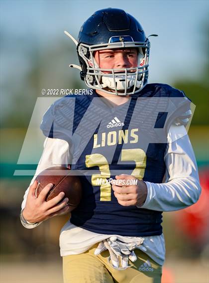 Thumbnail 1 in Lake Creek vs Bellaire photogallery.