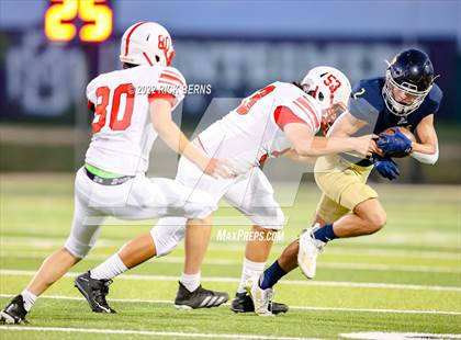 Thumbnail 2 in Lake Creek vs Bellaire photogallery.