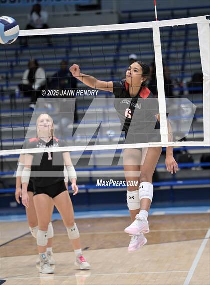 Thumbnail 1 in Cardinal Newman vs Dorman (Dorman Tournament of Champions) photogallery.