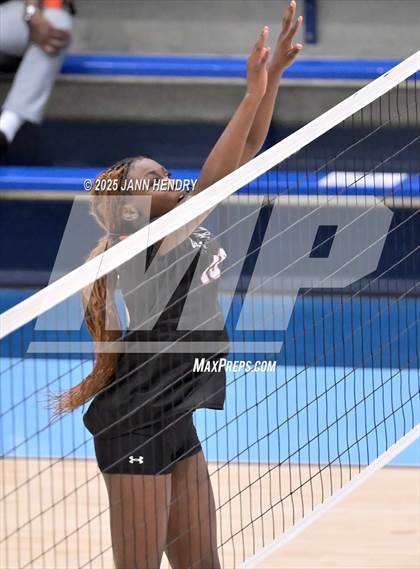 Thumbnail 1 in Cardinal Newman vs Dorman (Dorman Tournament of Champions) photogallery.