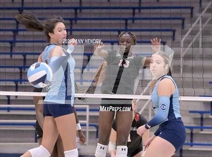 Thumbnail 3 in Cardinal Newman vs Dorman (Dorman Tournament of Champions) photogallery.