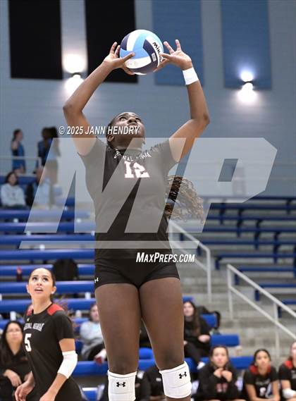 Thumbnail 2 in Cardinal Newman vs Dorman (Dorman Tournament of Champions) photogallery.