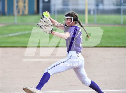 Thumbnail 2 in Arvada West @ Bear Creek photogallery.