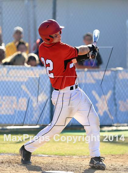 Thumbnail 2 in Santa Fe Christian @ Bonita Vista (CIF-SDS D2 Semifinal) photogallery.