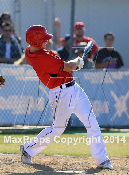 Thumbnail 1 in Santa Fe Christian @ Bonita Vista (CIF-SDS D2 Semifinal) photogallery.