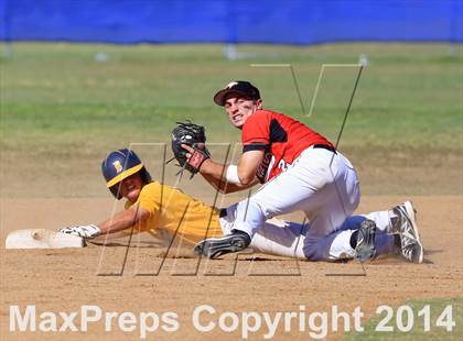 Thumbnail 3 in Santa Fe Christian @ Bonita Vista (CIF-SDS D2 Semifinal) photogallery.