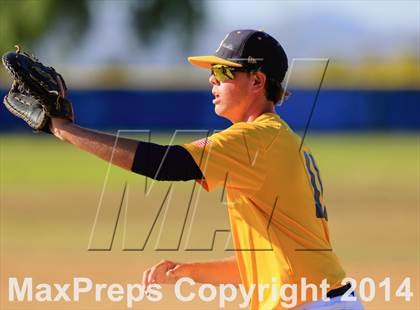 Thumbnail 2 in Santa Fe Christian @ Bonita Vista (CIF-SDS D2 Semifinal) photogallery.