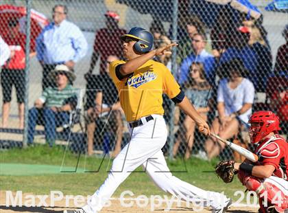 Thumbnail 3 in Santa Fe Christian @ Bonita Vista (CIF-SDS D2 Semifinal) photogallery.