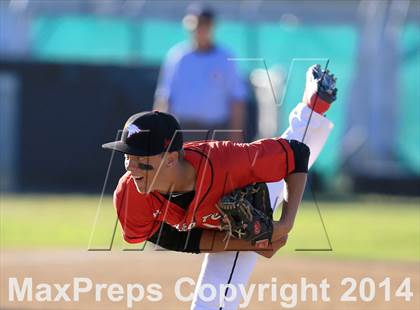 Thumbnail 2 in Santa Fe Christian @ Bonita Vista (CIF-SDS D2 Semifinal) photogallery.