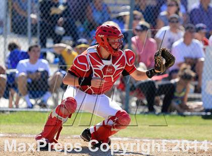 Thumbnail 3 in Santa Fe Christian @ Bonita Vista (CIF-SDS D2 Semifinal) photogallery.