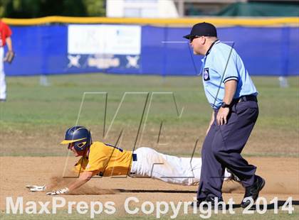 Thumbnail 3 in Santa Fe Christian @ Bonita Vista (CIF-SDS D2 Semifinal) photogallery.