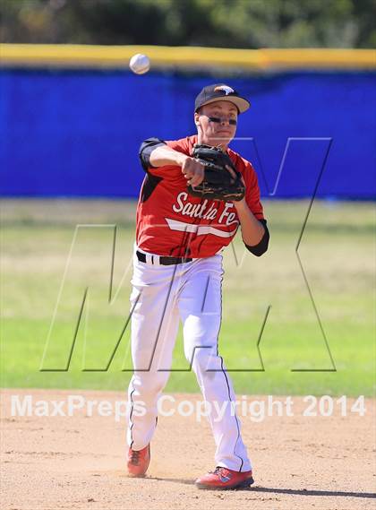 Thumbnail 3 in Santa Fe Christian @ Bonita Vista (CIF-SDS D2 Semifinal) photogallery.