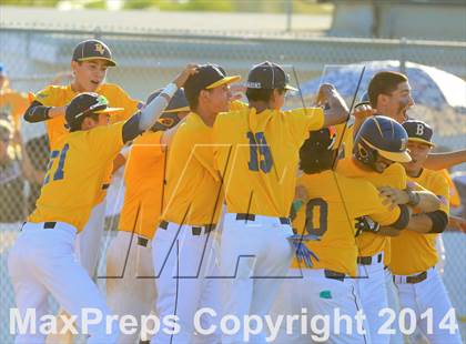 Thumbnail 2 in Santa Fe Christian @ Bonita Vista (CIF-SDS D2 Semifinal) photogallery.