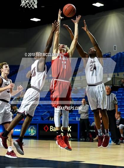 Thumbnail 2 in Mountain Pine vs Benton (Chartwells Spa City Shootout) photogallery.