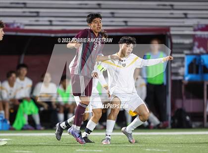 Thumbnail 1 in Whitehouse vs. Forney (UIL 5A Region II Area Playoff) photogallery.