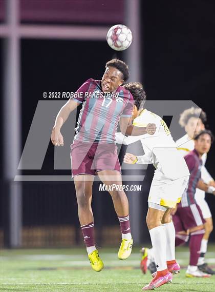 Thumbnail 1 in Whitehouse vs. Forney (UIL 5A Region II Area Playoff) photogallery.