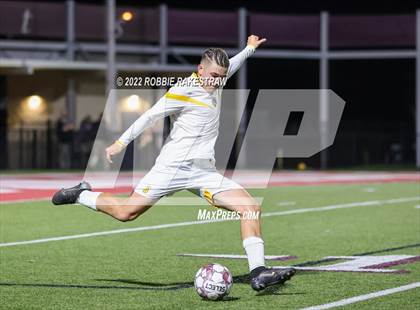 Thumbnail 1 in Whitehouse vs. Forney (UIL 5A Region II Area Playoff) photogallery.