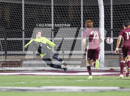 Thumbnail 2 in Whitehouse vs. Forney (UIL 5A Region II Area Playoff) photogallery.